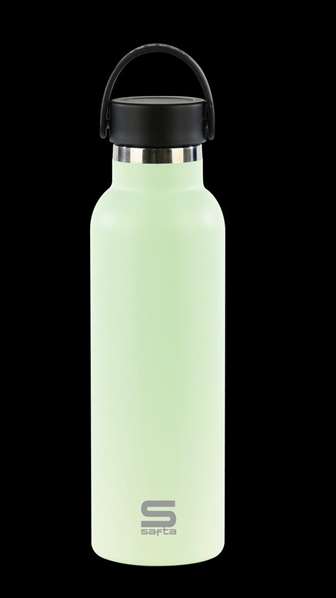 Safta Gourde Isotherme en Caoutchouc 600 ml - Couleur Vert Feuille - Dimensions 25 x 7.3 x 7.3 cm - Âge Minimum Recommandé : 3 ans Safta Gourde Isotherme en Caoutchouc 600 ml - Couleur Vert Feuille - Dimensions 25 x 7.3 x 7.3 cm - Âge Minimum Recommandé : 3 ans