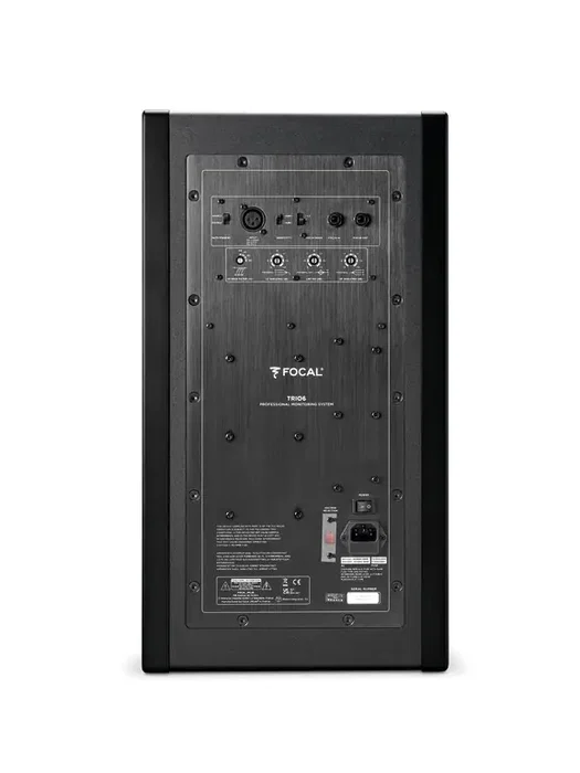 Focal Trio 6 Black ST6 Enceinte de monitoring 3 voies avec tweeter béryllium Focal Trio 6 Black ST6 Enceinte de monitoring 3 voies avec tweeter béryllium