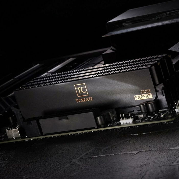 Mémoire RAM Team Group CTCED532G6000HC30DC01 32 GB DDR5 SDRAM DDR5 6000 MHz