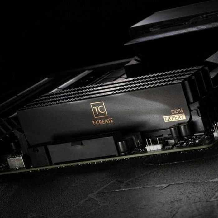 Mémoire RAM Team Group CTCED532G6000HC30DC01 32 GB DDR5 SDRAM DDR5 6000 MHz