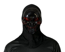 Atosa Masque Noir Brillant avec Détails Rouges et Capuche d'Assassin