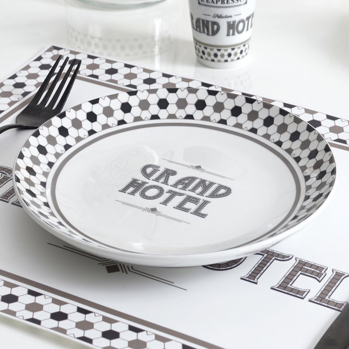 Home Deco Factory Plat Grand Hotel 20 cm en céramique Home Deco Factory Plat Grand Hotel 20 cm en céramique