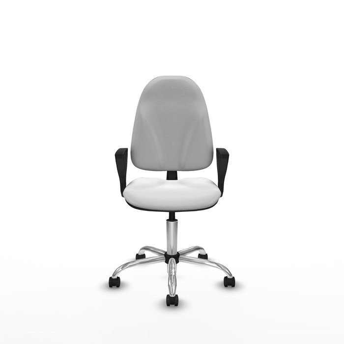 Chaise de bureau Algarra avec mécanisme de contact permanent de base, recouverte de tissu blanc. Équipée d'une base chromée, d'accoudoirs fixes et de roulettes pour parquet.