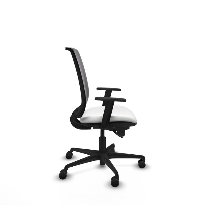 Chaise Alares Synchro 5 positions tissu Blanc Maille Noir Base en nylon noir Accoudoir 1D Sans appui-tête Roulettes 65mm nylon