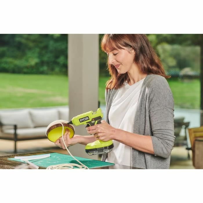 Ryobi Pistolet à colle 18V ONE+ RGLU18-0