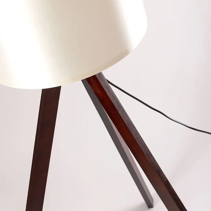 Qinhuangdao-1 Lampe de Sol Trépied en Bois avec Abat-Jour en Tissu Cylindrique - Interrupteur Intégré - Douille E27 (OPV-780SGN3438)