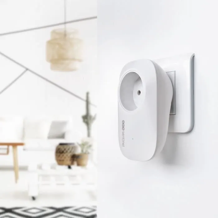 SCS SENTINEL EcoBell 100 Plug Carillon de porte enfichable sans fil et sans pile, 100 m portée, 25 mélodies, bouton étanche IP55