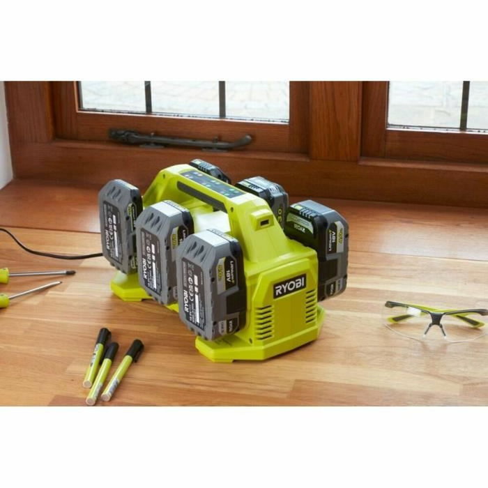 Ryobi RC18640 Chargeur séquentiel lithium 18V ONE+ 6 ports