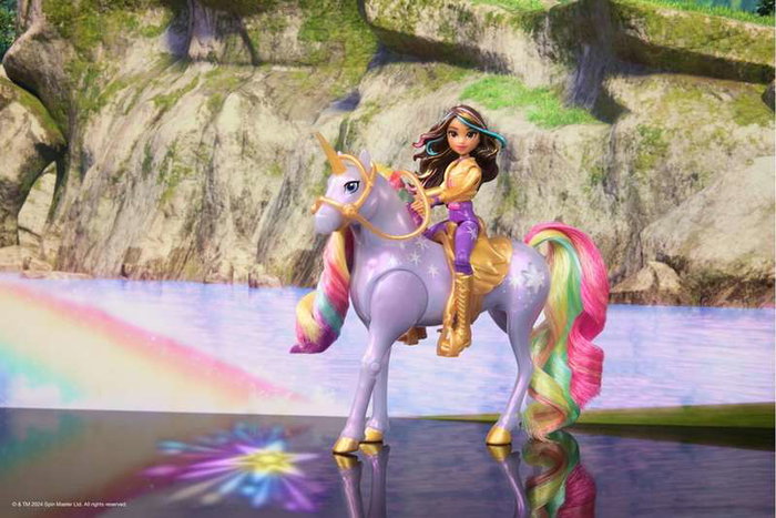 Spin Master Sophia et Wildstar Magic Light - L'École des Licornes