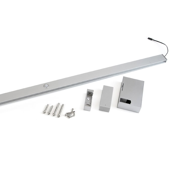 Emuca barre de penderie pour armoire Castor avec lumière LED, batterie amovible et détecteur de mouvement, 558, Anodisé mat. Emuca barre de penderie pour armoire Castor avec lumière LED, batterie amovible et détecteur de mouvement, 558, Anodisé mat.