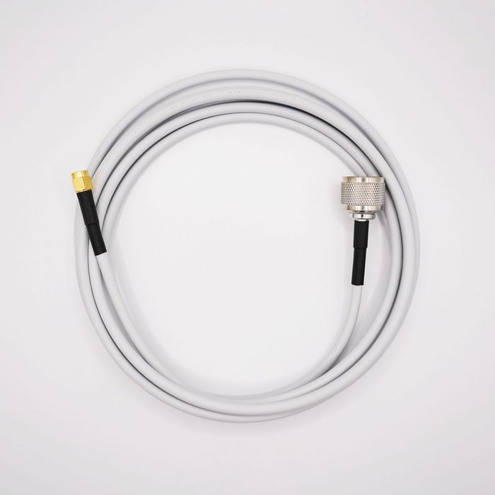 Panorama Antennas CS32 - Câble coaxial 2 mètres, connecteur N mâle vers SMA mâle RP, pour antennes et équipements RF Panorama Antennas CS32 - Câble coaxial 2 mètres, connecteur N mâle vers SMA mâle RP, pour antennes et équipements RF