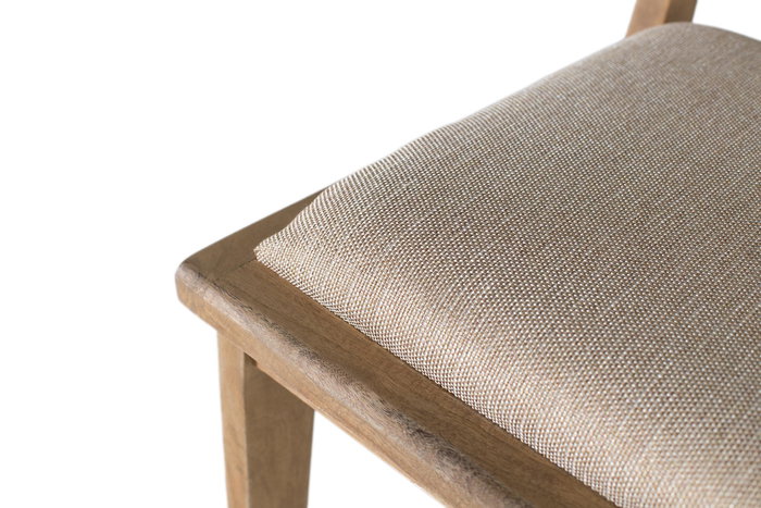 GINER Y COLOMER - Set de 2 Chaises en Bois de Mango Massif, Style Rustique/Nordique, Assise Rembourrée Tissu Beige, Dosseret à Lattes (L43 x P43 x H92 cm)