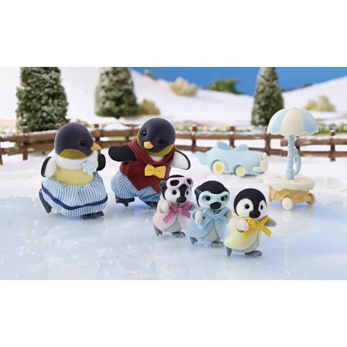 Sylvanian Families 5694 - La famille Pingouin avec chariot à glaces et 2 glaces, 3 figurines articulées
