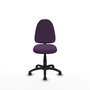 Chaise de bureau Aýna avec mécanisme de contact permanent de base, recouverte de tissu violet. Équipée d'une base en polyamide noir, sans accoudoirs et avec roulettes pour parquet.