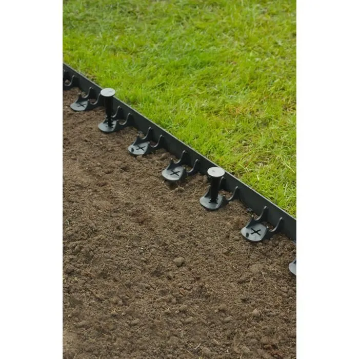 Nature Bordure de jardin en polypropylène et polyéthylène recyclé - Lot de 4 bordures et 16 ancres - H 4,5 cm x 1 m - Noir