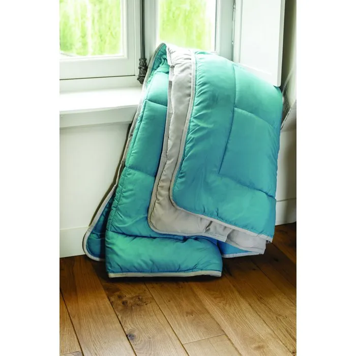 Toison D'Or - Couette Légère Microfibre Polyester - 200gr/m2 - Galet & Lac - 240 x 260 cm - Oeko-Tex, Ignifugée, Lavable 40°C