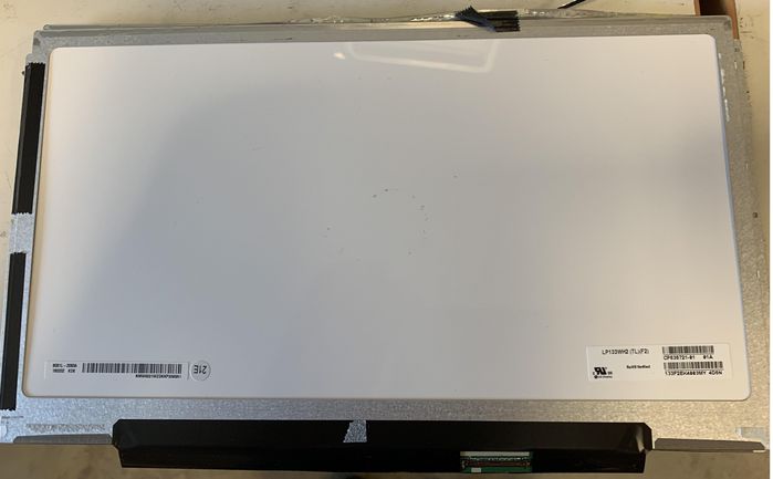CoreParts Écran LCD pour PC portable 13.3" HD Mat avec connecteur 40 broches - Haute qualité certifiée - Garantie 6 mois CoreParts Écran LCD pour PC portable 13.3" HD Mat avec connecteur 40 broches - Haute qualité certifiée - Garantie 6 mois