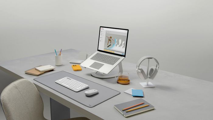 Logitech M350s Pebble Mouse 2 - Souris Bluetooth Ultra-Portable Silencieuse, Design Fin et Rond, Connexion Multi-Appareils, 2 Ans Autonomie
