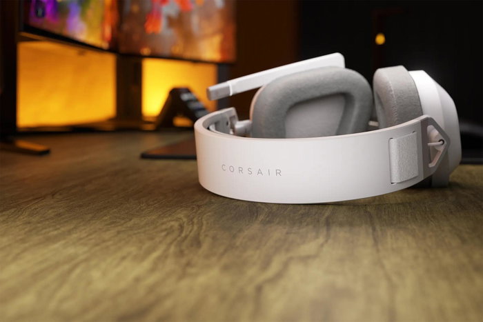 Corsair HS80 MAX White