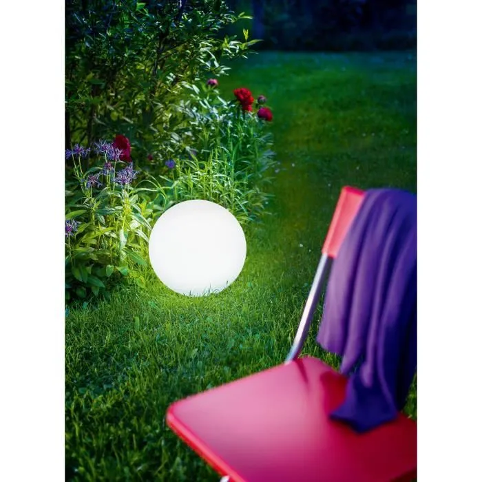 LUMISKY Boule lumineuse solaire LED en polyéthylène 30cm - Multicolore - Extérieur - Alimentation solaire automatique - Éclairage jardin et terrasse LUMISKY Boule lumineuse solaire LED en polyéthylène 30cm - Multicolore - Extérieur - Alimentation solaire automatique - Éclairage jardin et terrasse