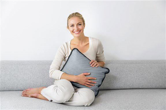 Beurer HK-48 Cosy Coussin Chauffant Électrique Souple Gris Marengo pour le Dos, Nuque et Jambes - Rembourrage Amovible, Lavable, Arrêt Automatique 90 Min