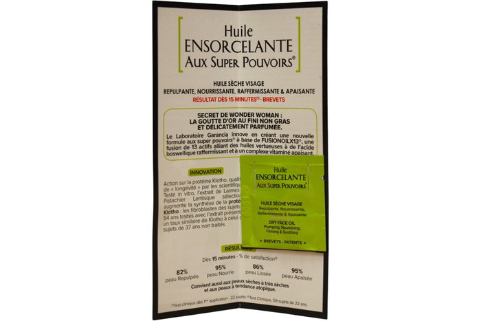 Garancia Huile Ensorcelante aux Super Pouvoirs - Extraits botaniques - Apaisant, hydratant et nourrissant - Jour et nuit - Pour le visage et le corps - Échantillon 1 ml Garancia Huile Ensorcelante aux Super Pouvoirs - Extraits botaniques - Apaisant, hydratant et nourrissant - Jour et nuit - Pour le visage et le corps - Échantillon 1 ml