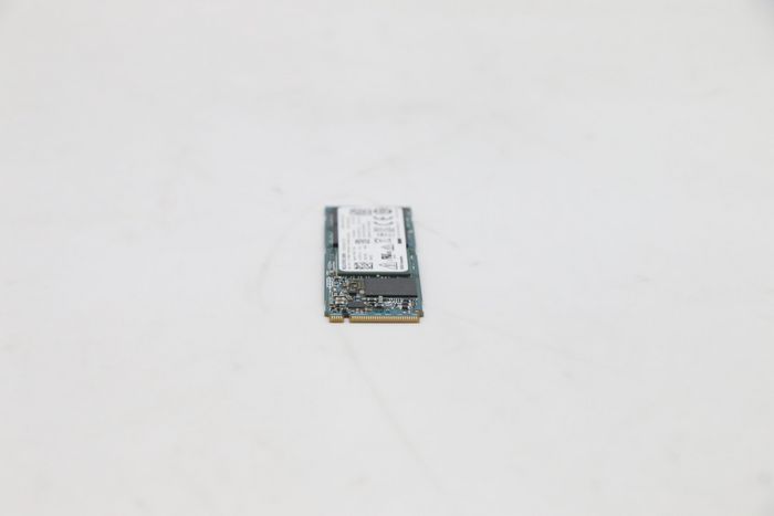 Lenovo M.2 NVMe SSD 1TB - Vitesse lecture 3500 Mo/s, écriture 3000 Mo/s, PCIe 3.0 x4, cryptage OPAL 2.0, format 2280 pour ordinateur portable