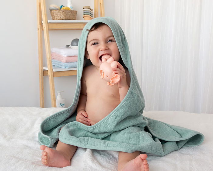 KioKids Toaille de bain pour bébé 100% bambou, capuche, 76x76 cm, 380 g, ultra douce et absorbante, certifiée OEKO-TEX, vert sauge