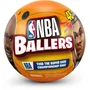 ZURU NBA Ballers S2 - Capsule surprise avec figurine aléatoire à collectionner - Poster et mini-ballon inclus - À partir de 3 ans