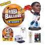 ZURU NBA Ballers S2 - Capsule surprise avec figurine aléatoire à collectionner - Poster et mini-ballon inclus - À partir de 3 ans