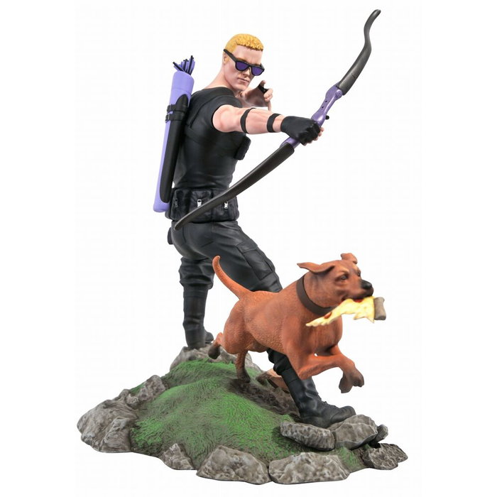 DIAMOND SELECT Statue Diorama Marvel Gallery Comic - Oeil de Faucon et Chien, 23 cm