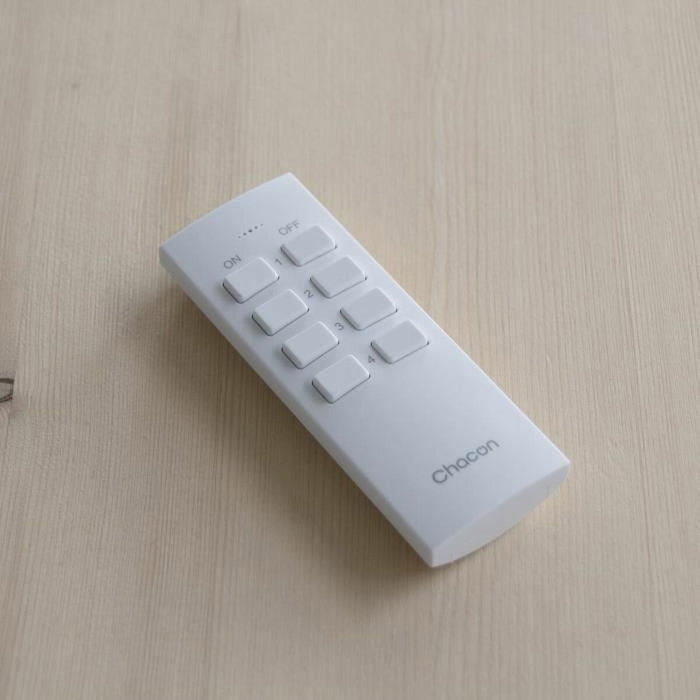 Chacon Set de 2 mini prises On/Off 2300 W avec télécommande - Blanc