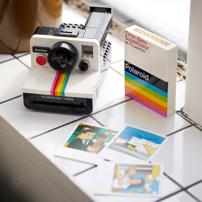 LEGO Ideas Appareil Photo Polaroid OneStep SX-70 LEGO Ideas Appareil Photo Polaroid OneStep SX-70