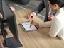 Microsoft Surface Slim Pen 2 for Business - Stylet rechargeable pour Surface avec rétroaction haptique et conception compacte