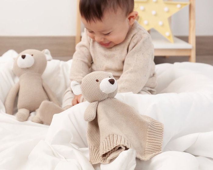 KioKids Doudou ours peluche beige - Collection Cotton friends - 100% coton et polyester - Jouet éco-responsable sans plastique - Pour bébé dès 2 mois