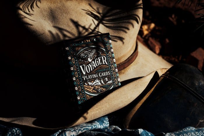 Theory 11 jeu de cartes à jouer Voyager