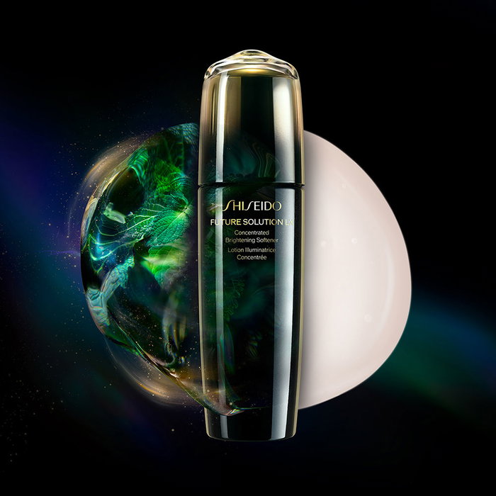 Shiseido Future Solution LX Adoucissant Éclaircissant Concentré Lotion pour Femme 170 ml Shiseido Future Solution LX Adoucissant Éclaircissant Concentré Lotion pour Femme 170 ml