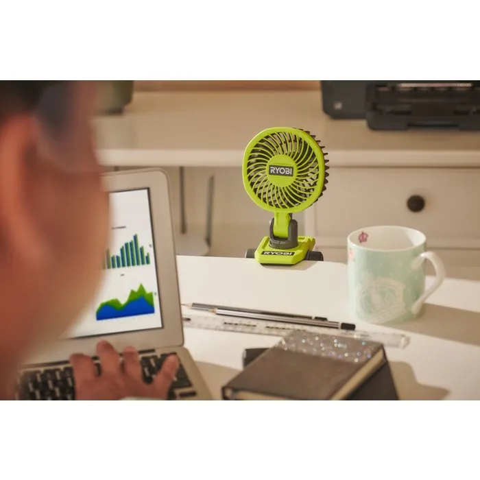 Ryobi RCF4-0 Ventilateur à pince 4V USB Lithium orientable