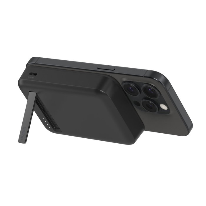Belkin Powerbank BoostCharge Pro BPD008BTBK 10000mAh Noir Belkin Powerbank BoostCharge Pro BPD008BTBK 10000mAh Noir