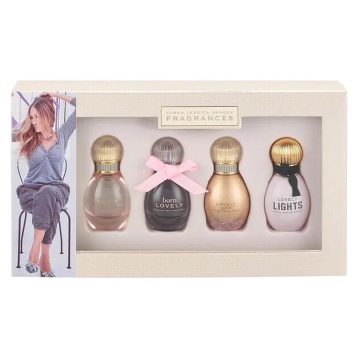 Sarah Jessica Parker Set de miniatures : Lovely, Born Lovely, Lovely You et Lovely Lights Sarah Jessica Parker Set de miniatures : Lovely, Born Lovely, Lovely You et Lovely Lights
