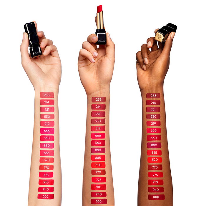 Guerlain Rouge à lèvres KissKiss Tender Matte #775 Kiss Rouge Confort 16h Hydratant Soin Riche Acide Hyaluronique Beurre de Karité 2,8g Guerlain Rouge à lèvres KissKiss Tender Matte #775 Kiss Rouge Confort 16h Hydratant Soin Riche Acide Hyaluronique Beurre de Karité 2,8g