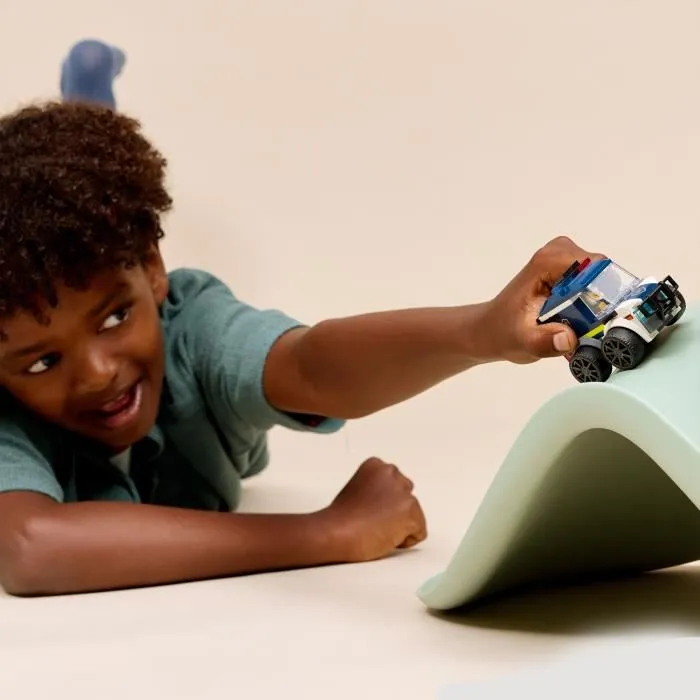 LEGO City - Camion de Police 60481 - Jeu de Construction Créatif avec Minifigurine - Pour Enfants dès 5 Ans