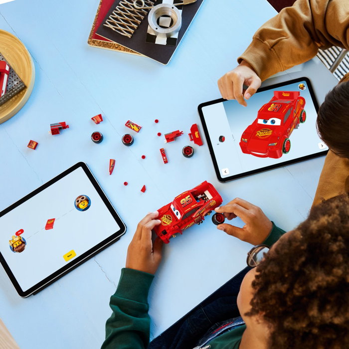 LEGO Speed Champions Flash McQueen 77255 - Jouet Voiture Rouge - 270 pièces LEGO Speed Champions Flash McQueen 77255 - Jouet Voiture Rouge - 270 pièces