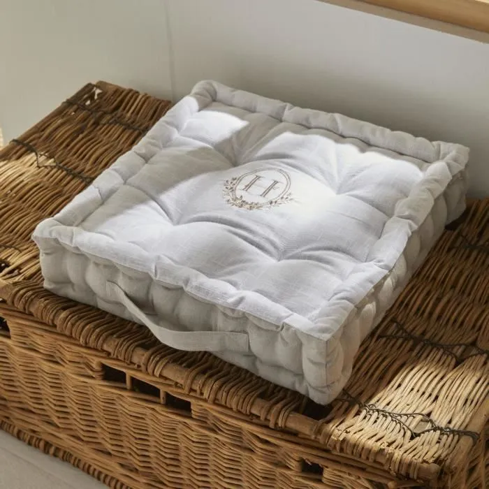Today Coussin de sol Charme - 40 x 40 x 10 cm, Coton tissé effet lin, Face en chambray avec broderie, Poignée intégrée Today Coussin de sol Charme - 40 x 40 x 10 cm, Coton tissé effet lin, Face en chambray avec broderie, Poignée intégrée