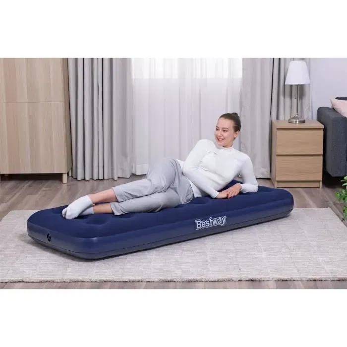Bestway - Matelas gonflable de camping 1 place - 185 x 76 x 22 cm - Charge max 150 kg - Surface floquée, structure à ressorts, valve rapide Bestway - Matelas gonflable de camping 1 place - 185 x 76 x 22 cm - Charge max 150 kg - Surface floquée, structure à ressorts, valve rapide