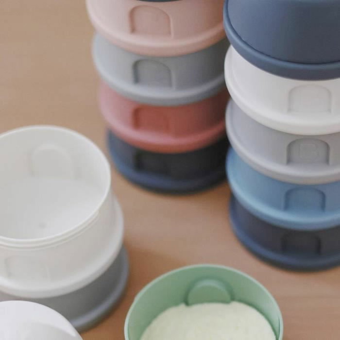 Béaba Boîte doseuse à 4 compartiments - Bleu/Gris Béaba Boîte doseuse à 4 compartiments - Bleu/Gris