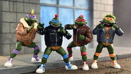 NECA Pack de 4 figurines Tortues Ninja Cartoon Punk Turtles 18 cm