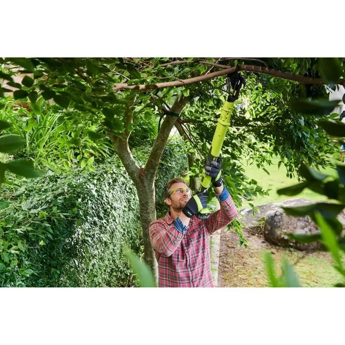 Ryobi Coupe-branches sans fil 18V ONE+ OLP1832BX - Lames bypass, capacité de coupe 32 mm, longueur 85 cm, 250 Nm, vendu sans batterie ni chargeur Ryobi Coupe-branches sans fil 18V ONE+ OLP1832BX - Lames bypass, capacité de coupe 32 mm, longueur 85 cm, 250 Nm, vendu sans batterie ni chargeur