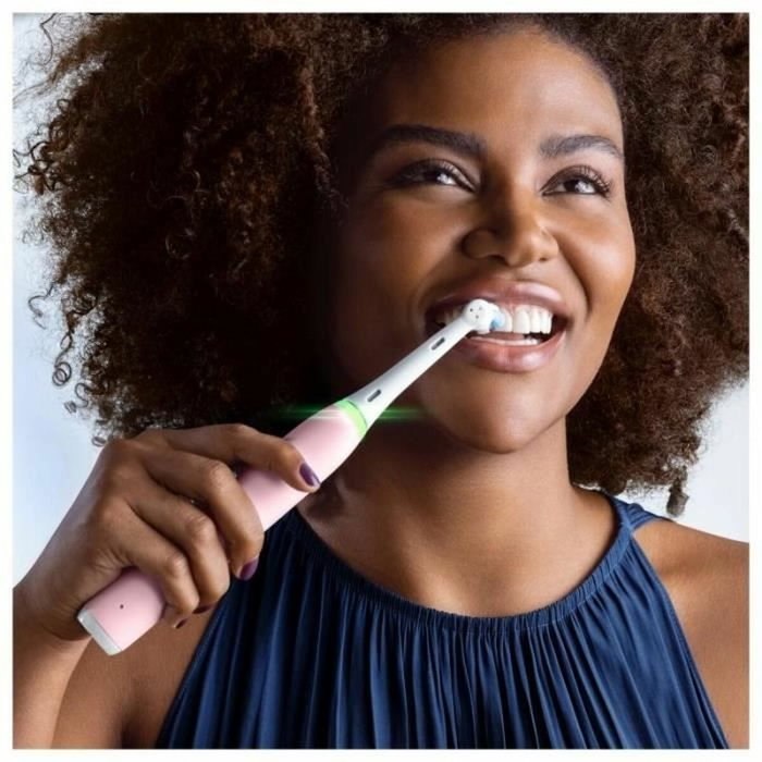 Oral-B Brosse à Dents Électrique iO 3 Rose avec Chargeur Oral-B Brosse à Dents Électrique iO 3 Rose avec Chargeur