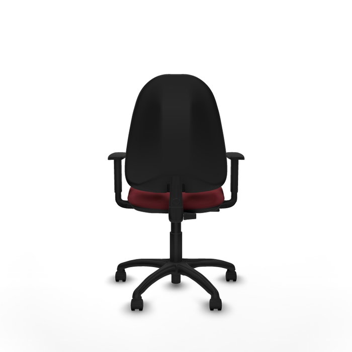 Chaise de bureau Algarra avec mécanisme de contact permanent de base, revêtue de similicuir couleur grenat. Équipée d'un piètement en polyamide noir, d'accoudoirs 1D et de roulettes en nylon de 50 mm